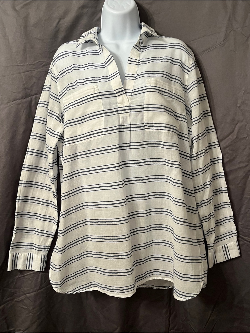 Old Navy White Tunic with Navy Stripes size large